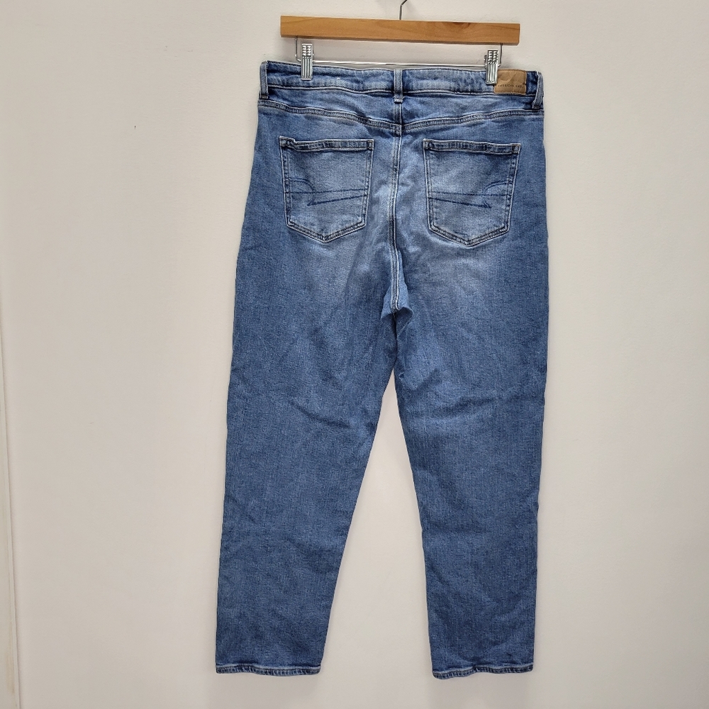 ***SOLD***American Eagle Mom Jean Stretch - Picture 4 of 9